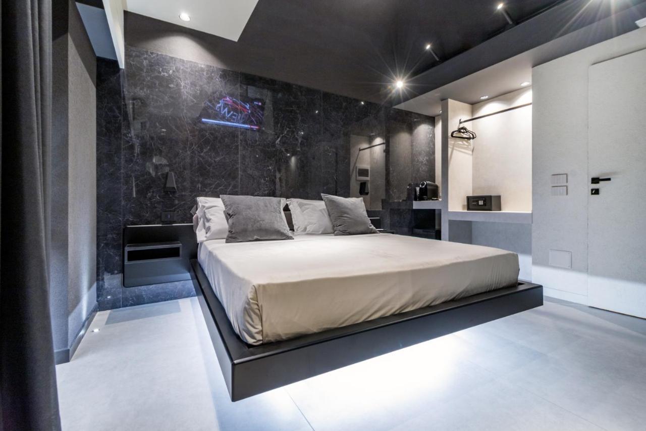 4 Suites " Unconventional Living Rooms " CTA Eksteriør bilde
