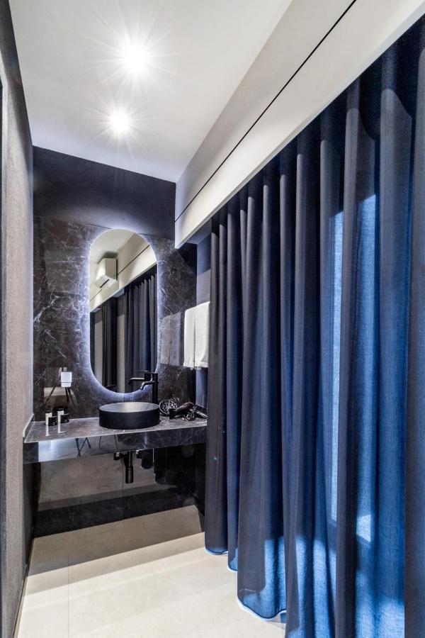 4 Suites " Unconventional Living Rooms " CTA Eksteriør bilde