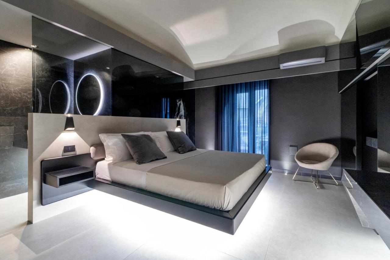 4 Suites " Unconventional Living Rooms " CTA Eksteriør bilde
